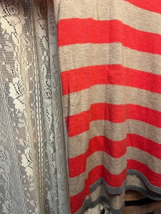 C&C California Striped Red and Tan Cashmere Blend Sweater (149) - Picture 4 of 13